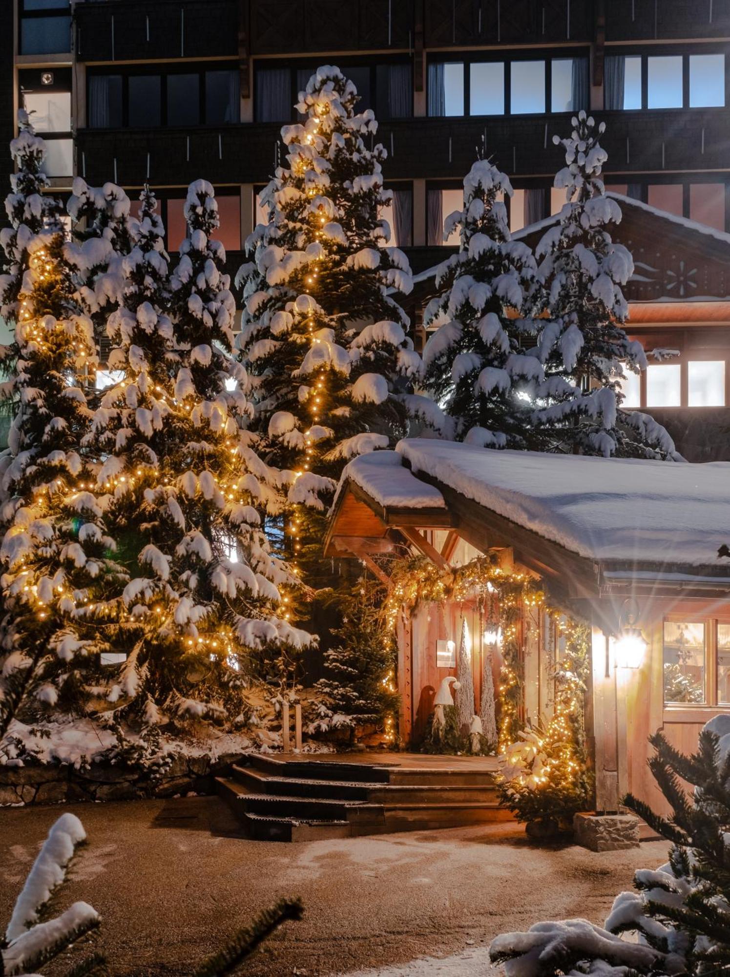 Alpes Hotel Du Pralong Courchevel Exterior photo